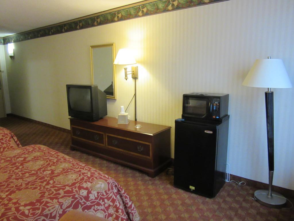 Governor'S Inn & Suites Memphis Habitación foto