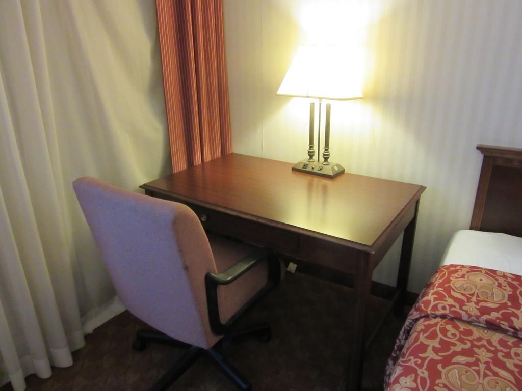 Governor'S Inn & Suites Memphis Habitación foto