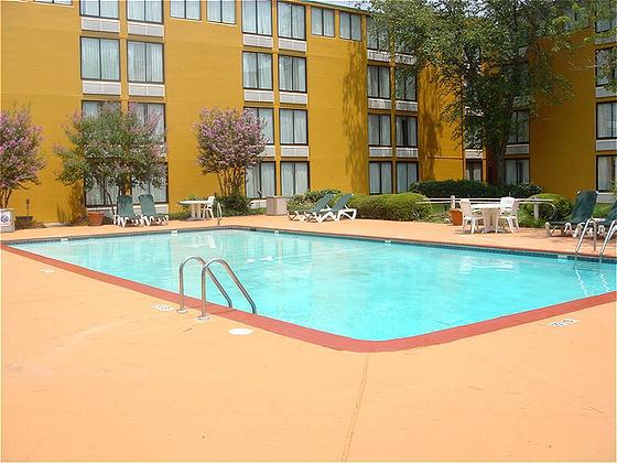 Governor'S Inn & Suites Memphis Facilidades foto